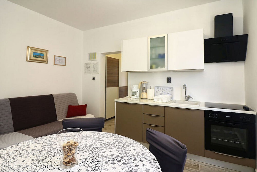 Hotel Apartment Mili Sea View Betina