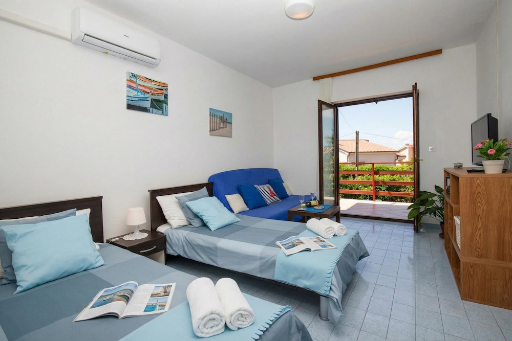 Hotel Brankica Island Apartments