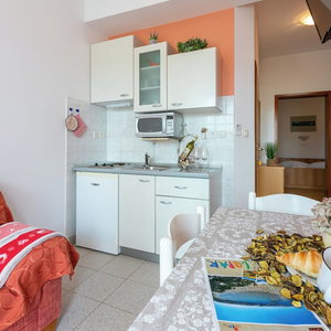 Hotel Apartments Anica cazare Lopar