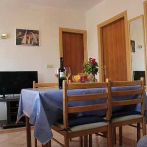 Hotel Sea View Apartment Orhideja, Sleeps 4 cazare Osljak