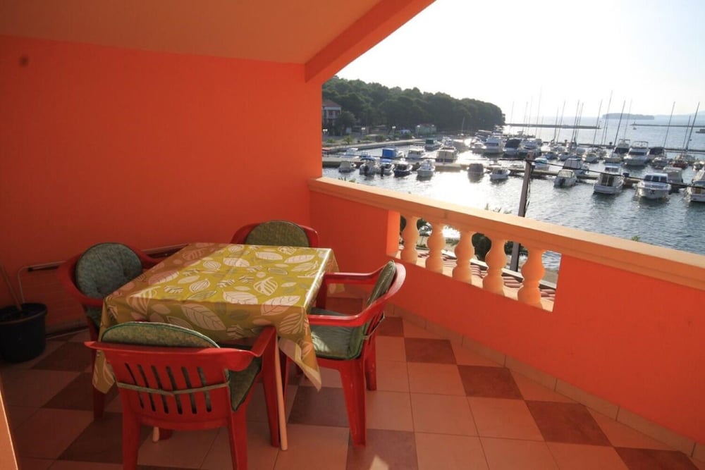 Hotel Apartments Sea View