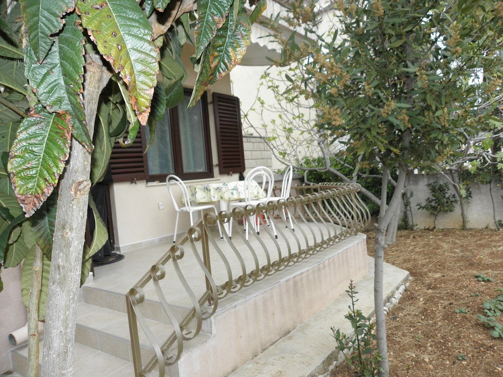 Hotel Apartments Ruzica