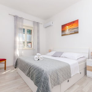 Hotel Apartment Kokic cazare Jelsa