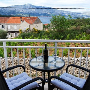 Hotel Apartments Krila cazare Lumbarda