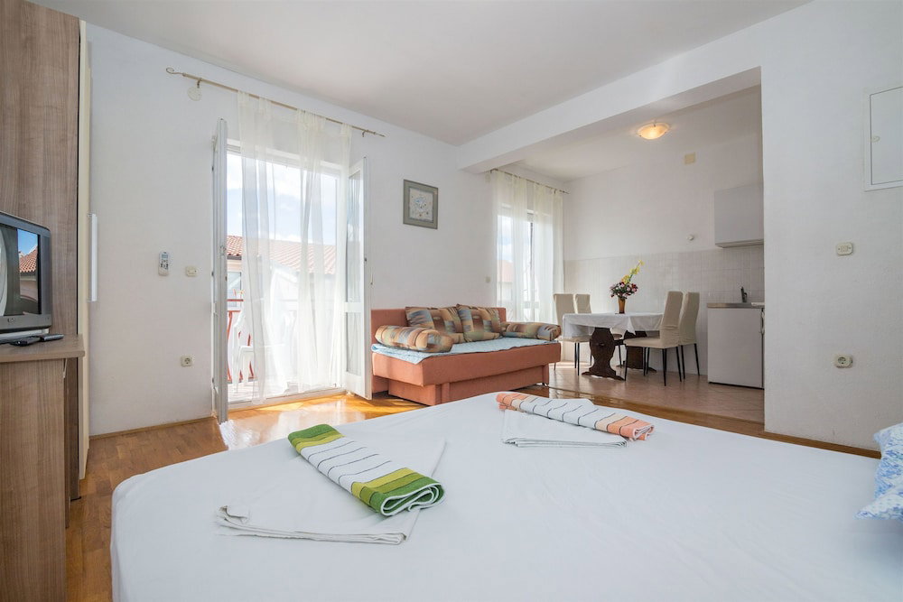 Hotel Apartments Zeljko