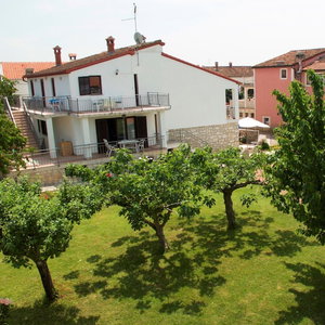 Hotel House Bozac cazare Funtana