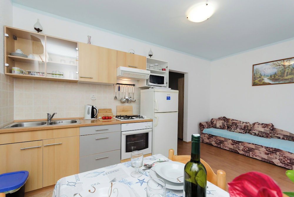 Hotel Apartments Mijatovic