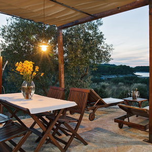 Hotel Robinson House Nicolina cazare Hvar