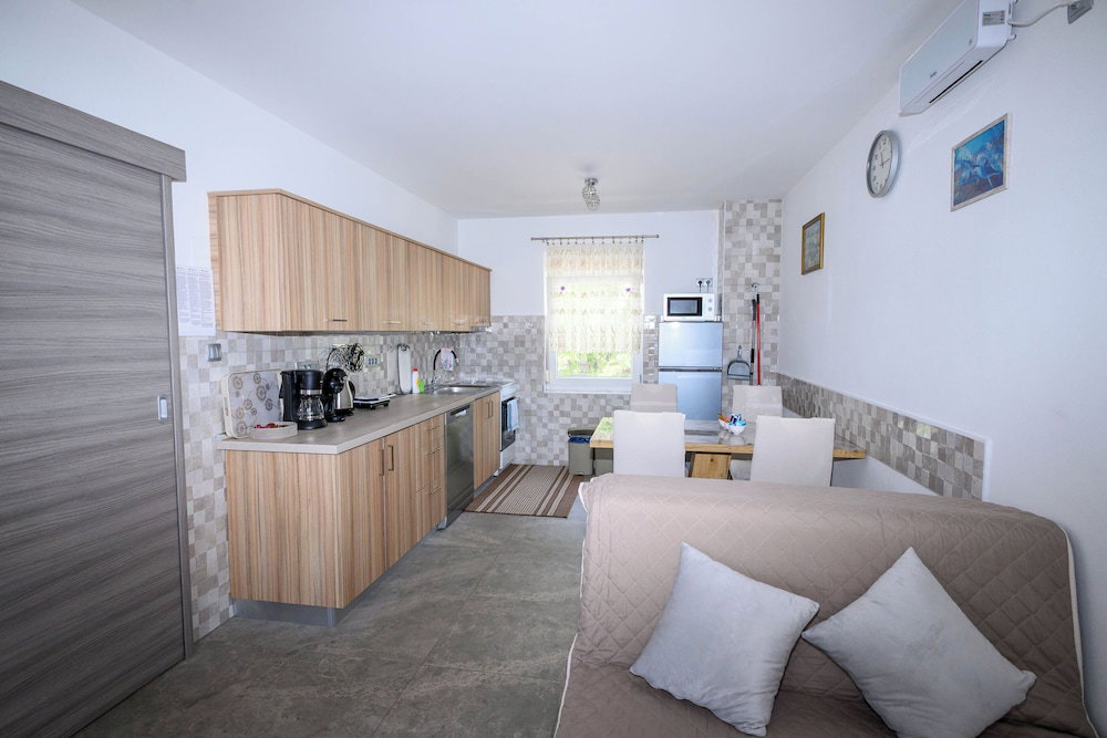 Hotel Apartments Plavsic