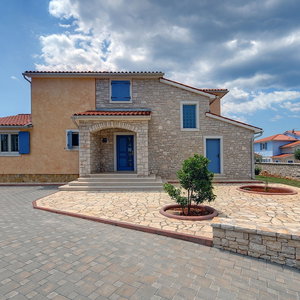 Hotel Rustic Villa In Vodnjan With Private Pool cazare Vodnjan