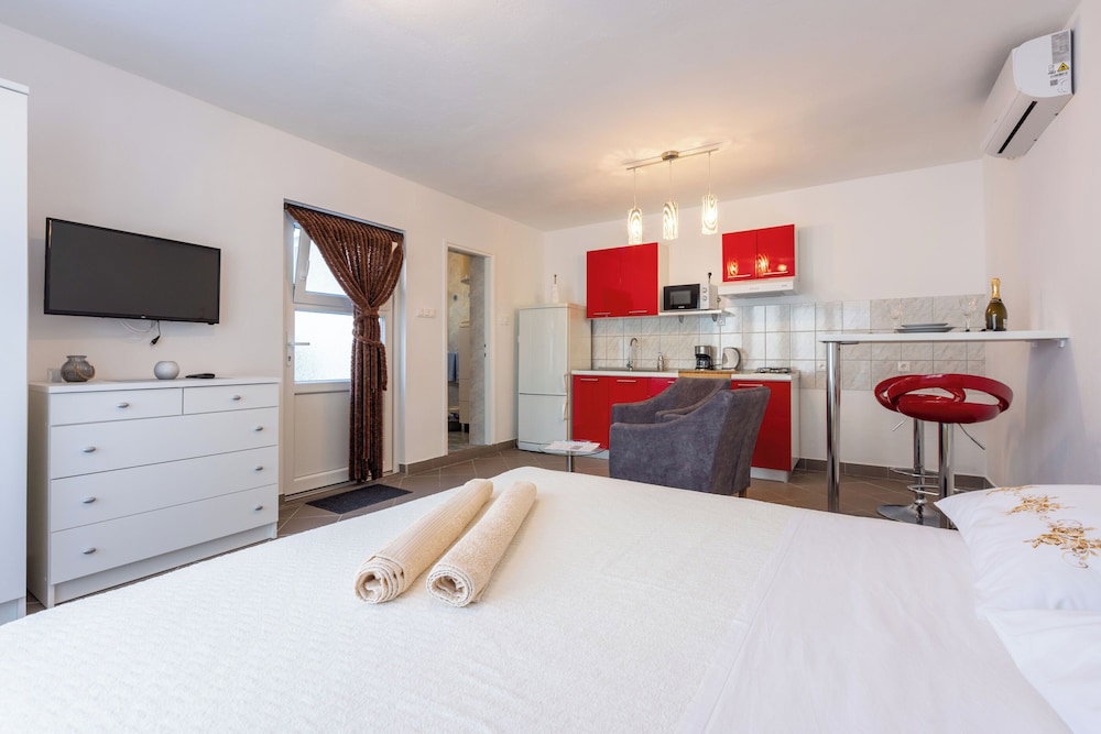 Hotel Apartments Josip