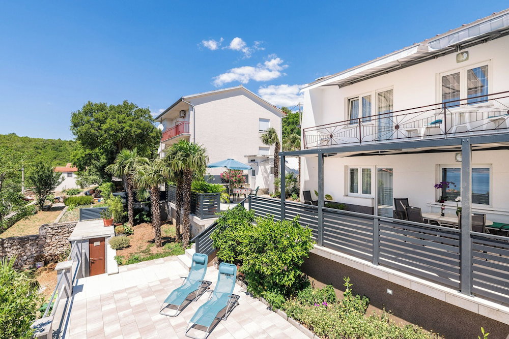 Hotel Apartments Katica