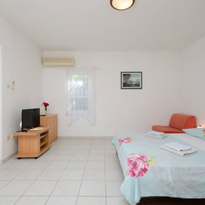 Hotel Apartments Branimir cazare Novi Vinodolski