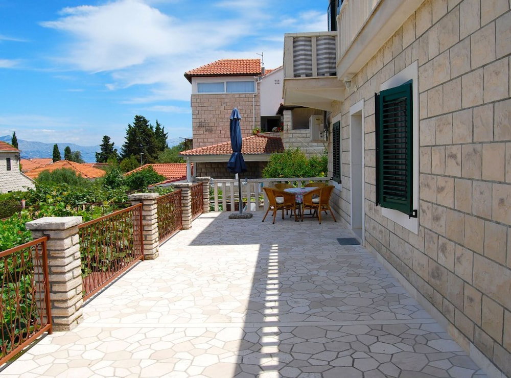 Hotel Apartments Darija Supetar