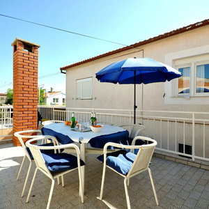 Hotel Apartment Violet cazare Vodice
