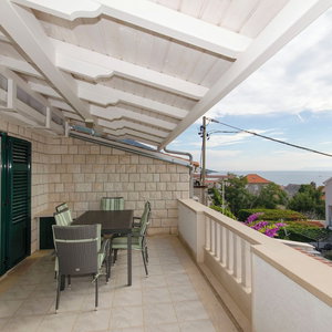 Hotel Apartments Klisovic cazare Bol