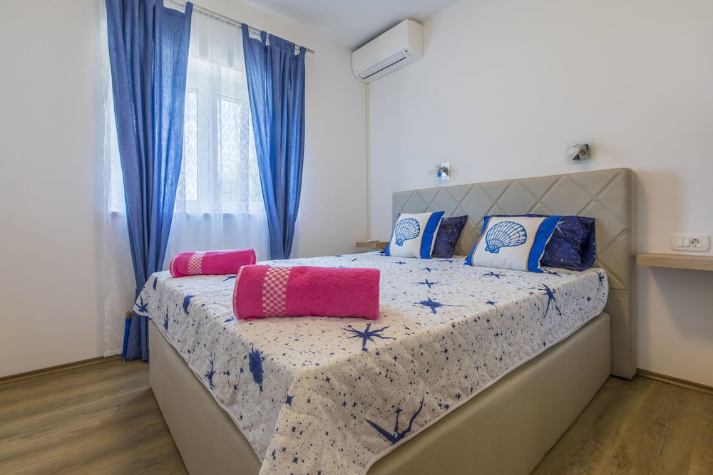Hotel Rooms Nevenka 2