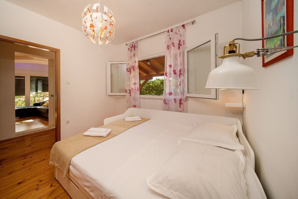 Hotel Apartments Milica