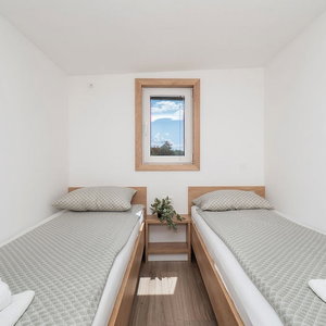 Hotel Mobile Home Banovi Dvori Iii cazare Tisno
