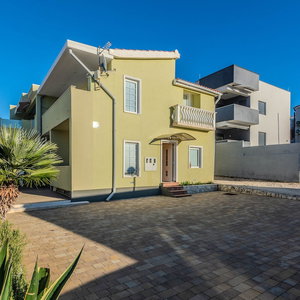 Hotel Apartments Mahnet cazare Vir