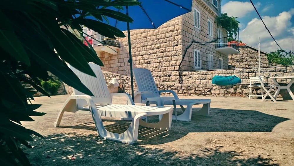 Hotel Apartment And Room Silvana