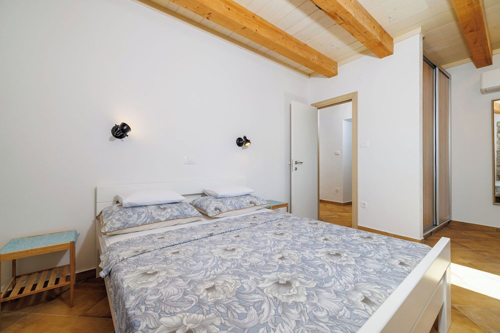 Hotel House Maja