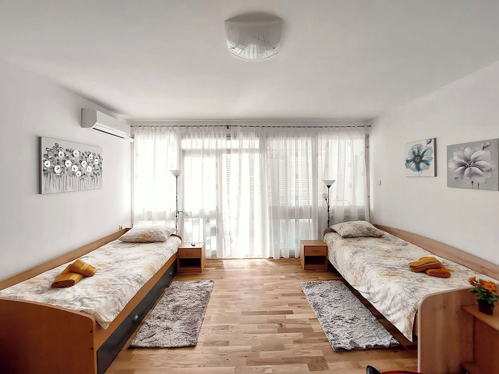 Hotel Apartment Oliva