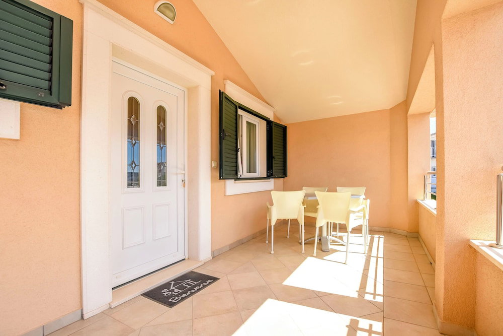 Hotel Apartments Frane