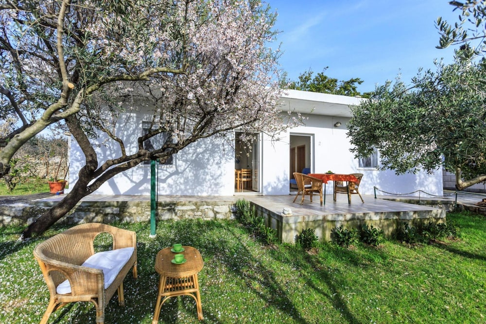 Hotel Sumartin Holiday Home Near The Beach