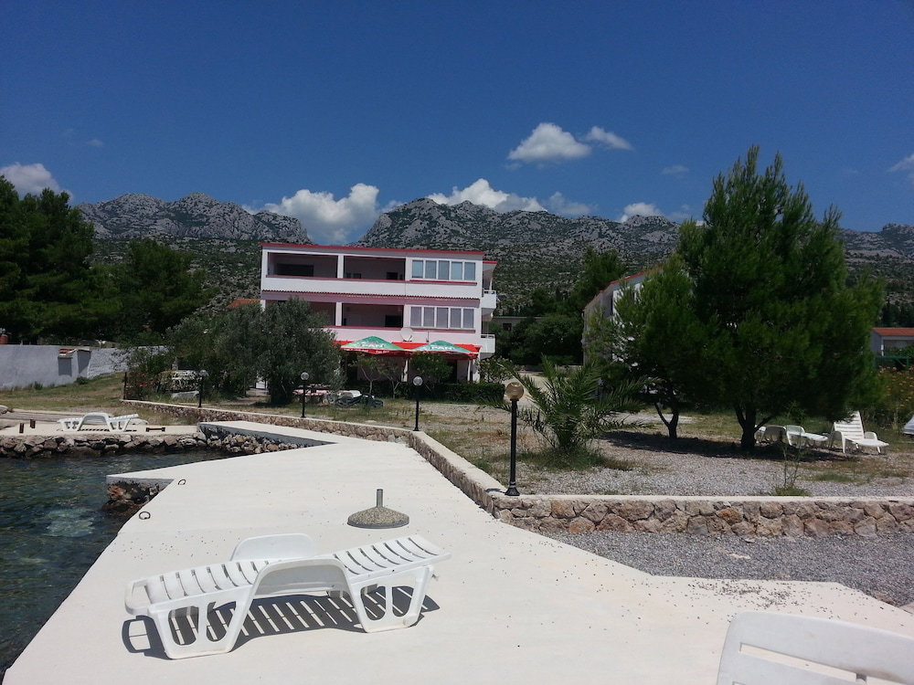 Hotel Apartments And Rooms Marko