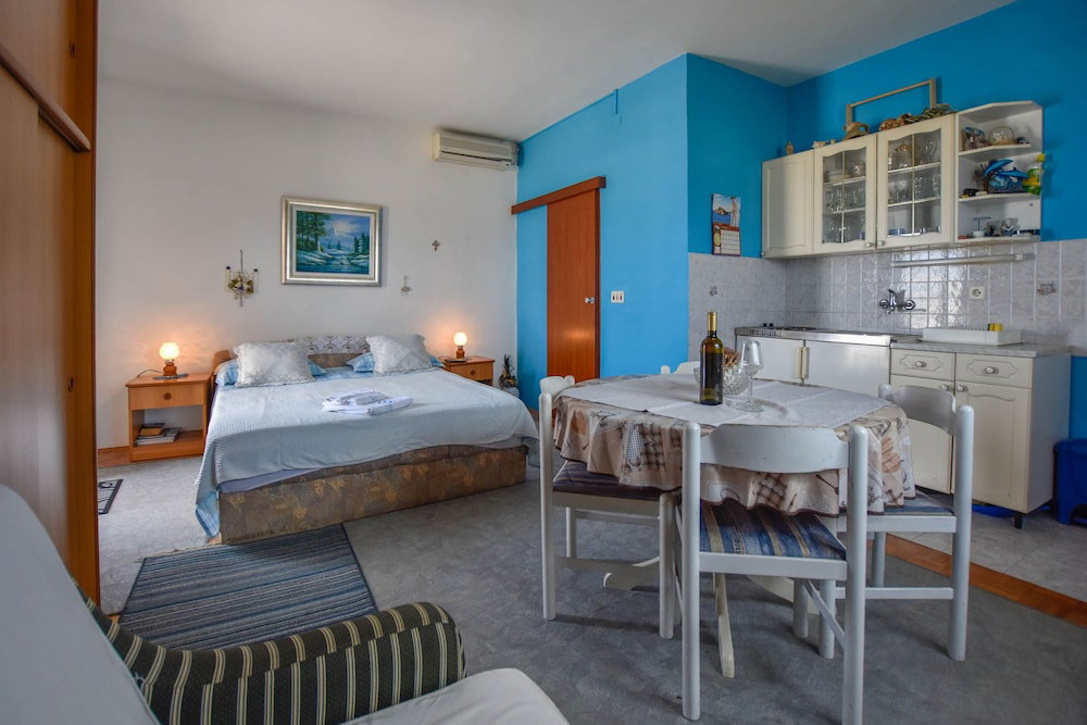 Hotel Apartment Desa
