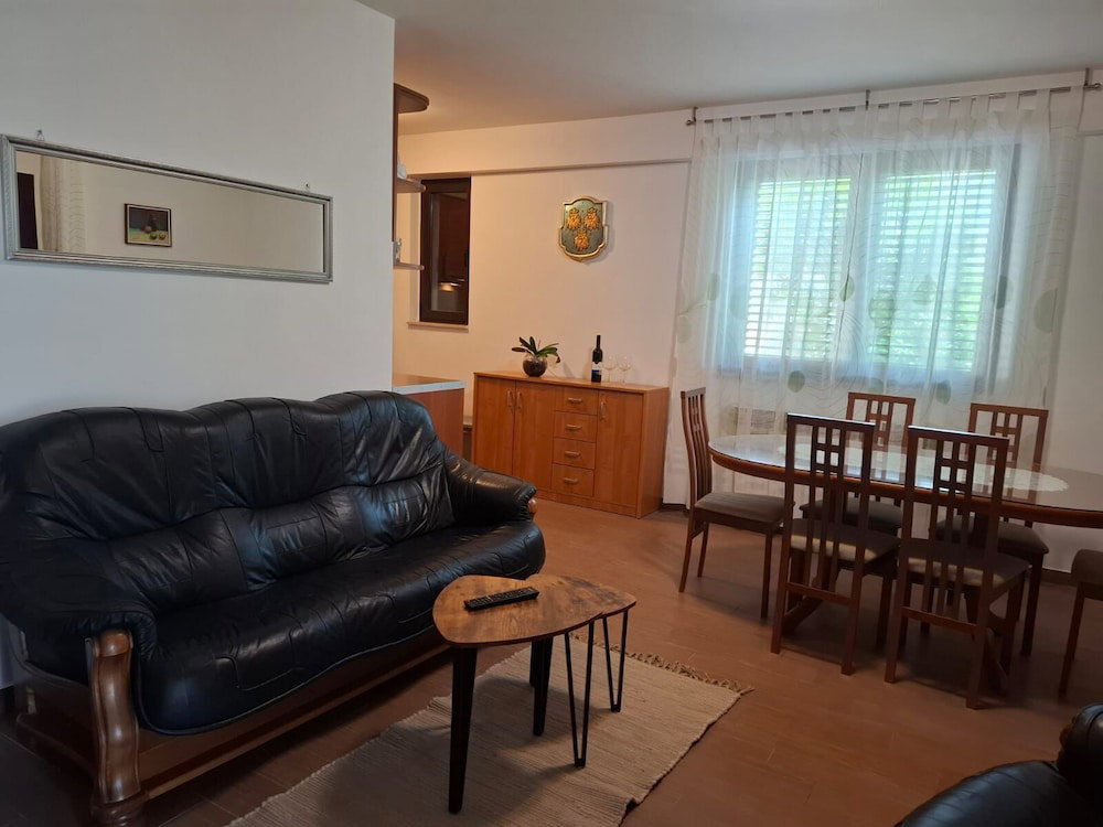 Hotel Apartment Jolanka