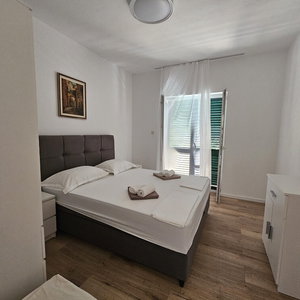 Hotel Apartments Nada cazare Sucuraj