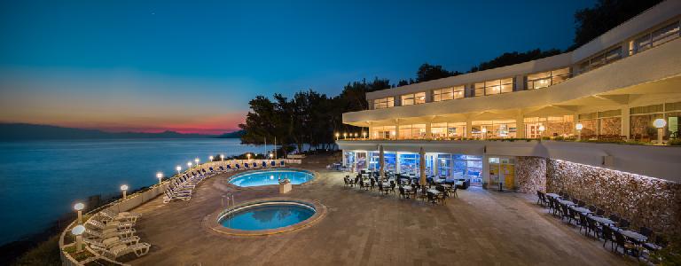 Hotel Fontana Bayside Park