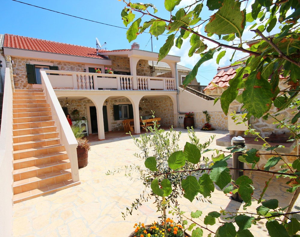 Hotel Villa Rustica Apartment