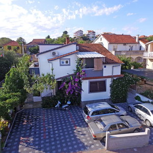 Hotel Apartments Ante cazare Pakostane