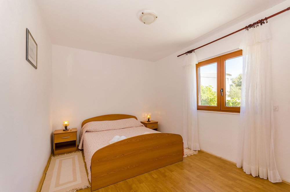 Hotel Apartment Lavcevic