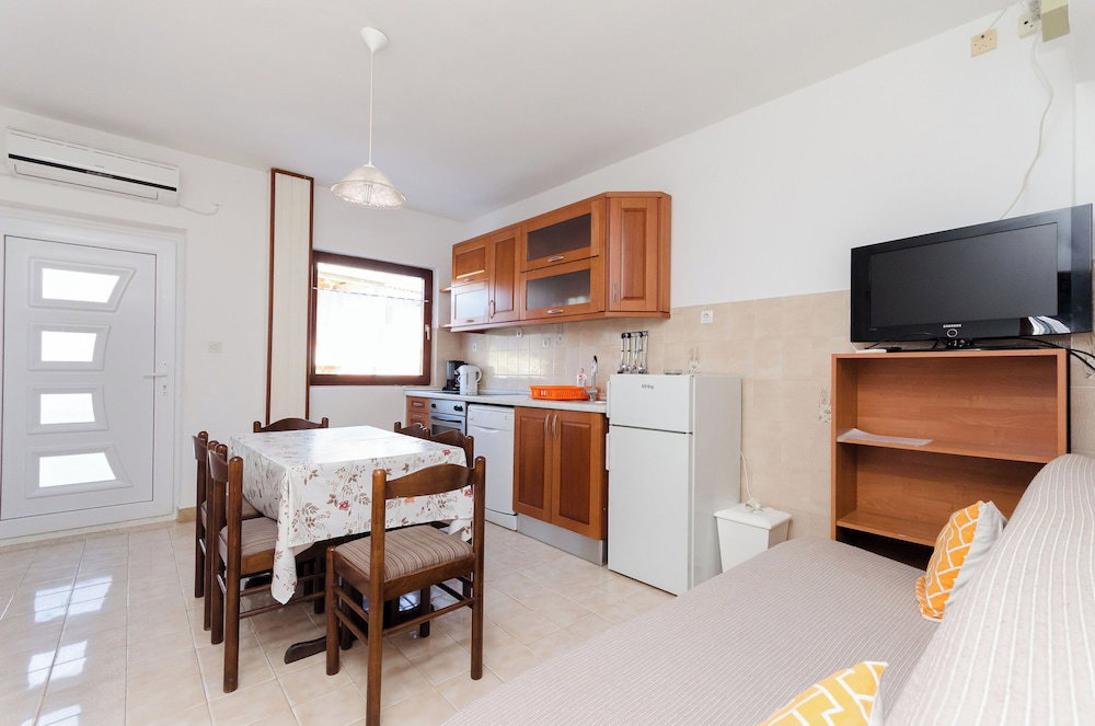 Hotel Apartments Ljubica J