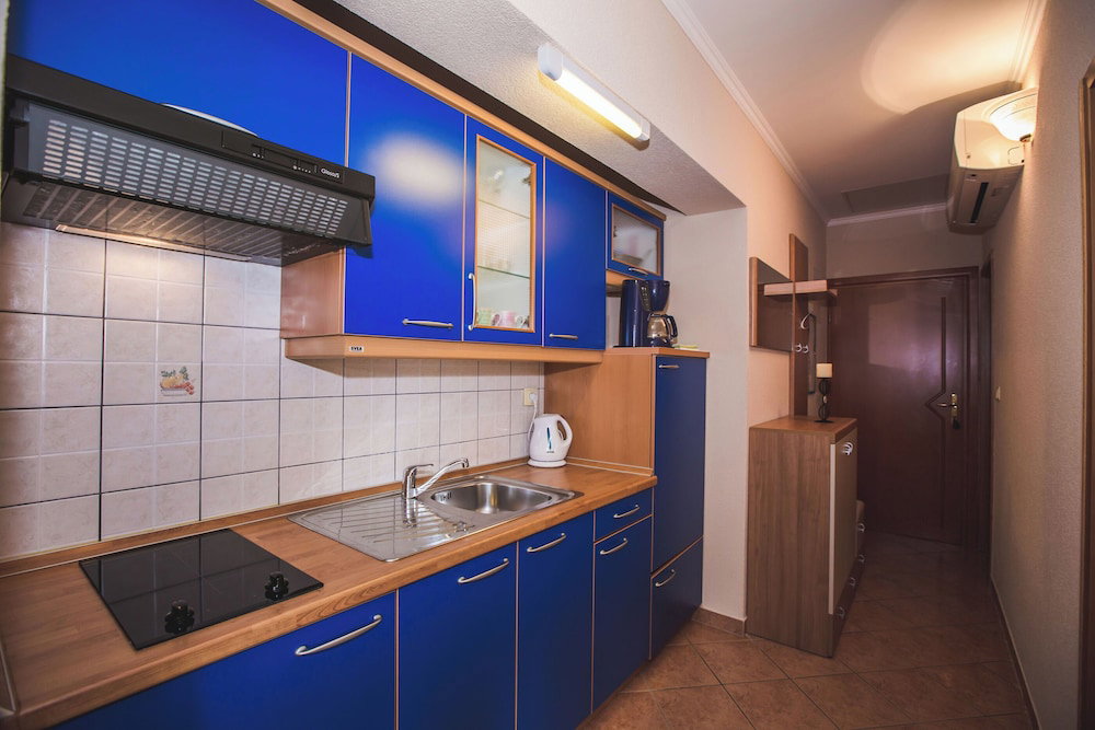 Hotel Apartments Anamarija S
