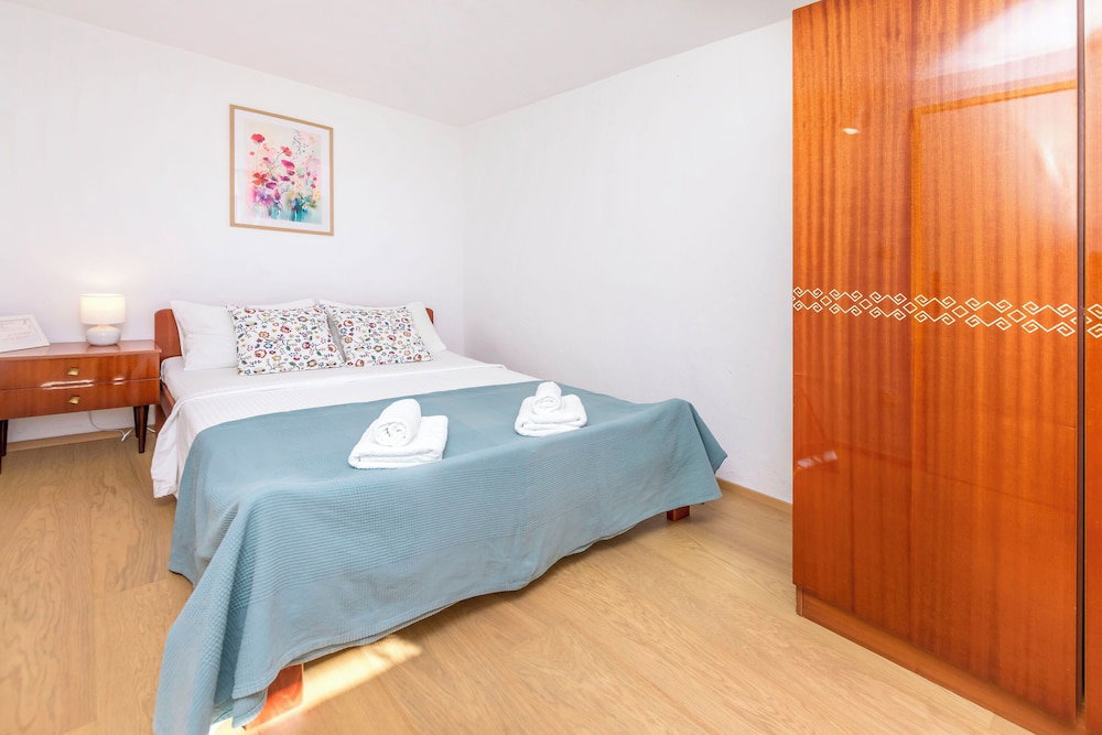 Hotel Apartments And Room Milka-Jere