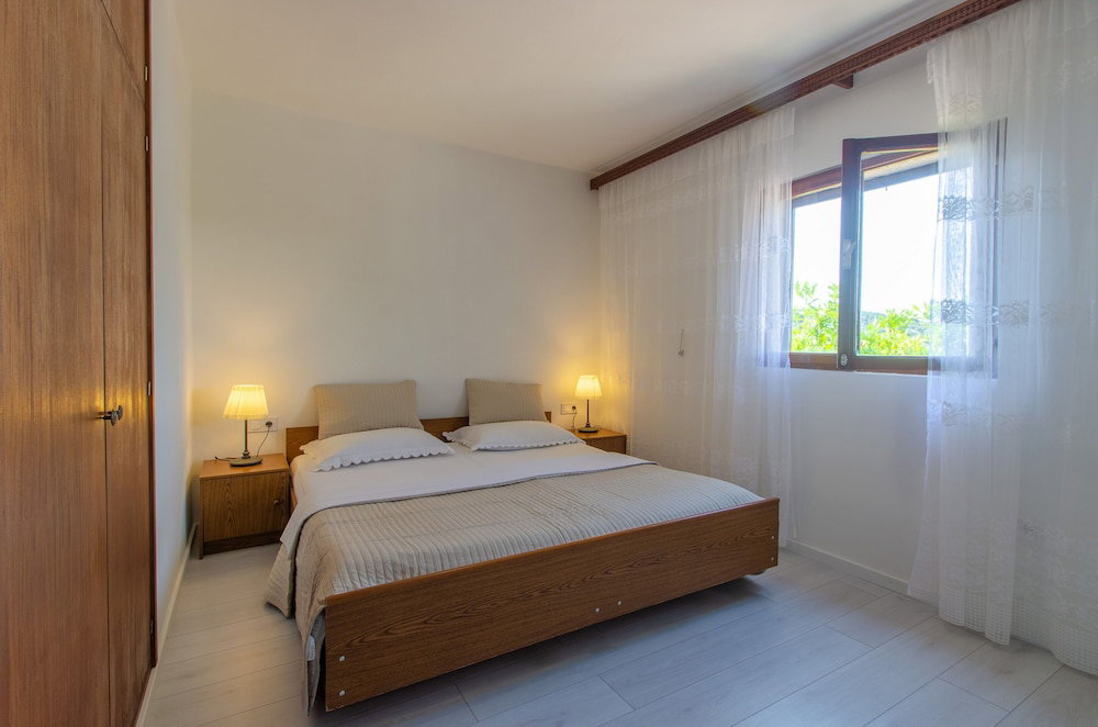 Hotel Panoramic Apartments Anić