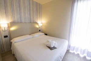 Hotel Hotel Parigi 2 cazare Dalmine