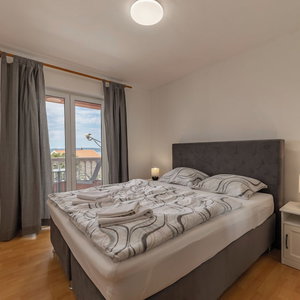Hotel Pool Apartments Novi Vinodolski cazare Novi Vinodolski