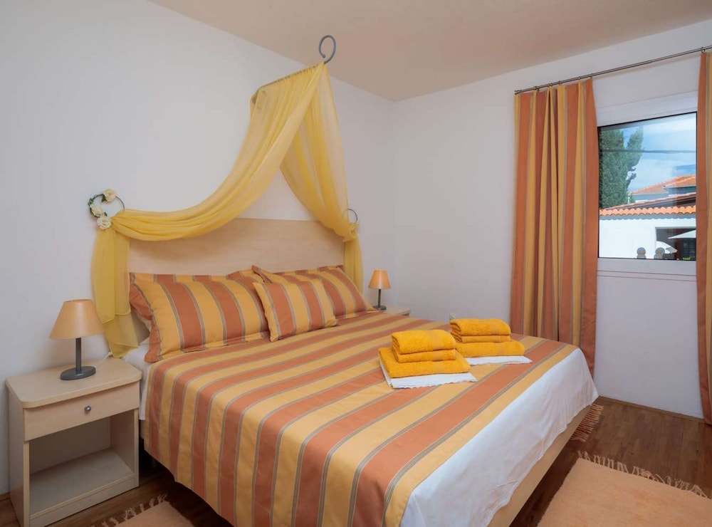 Hotel Apartment Oaza