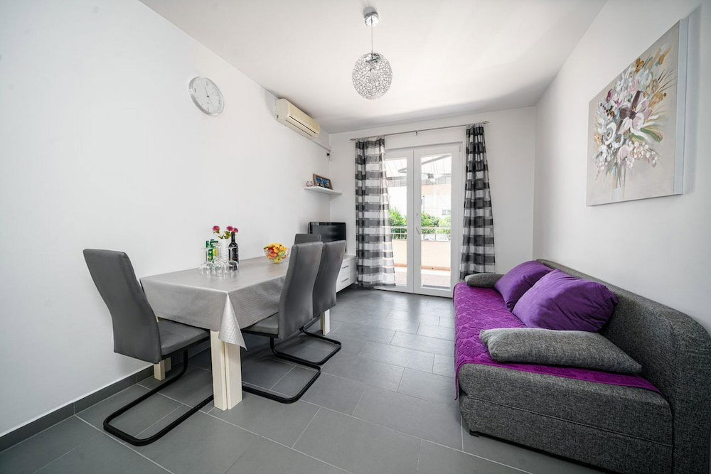Hotel Apartments Blata