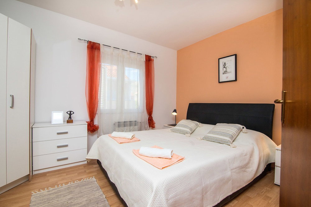 Hotel Apartment Maja