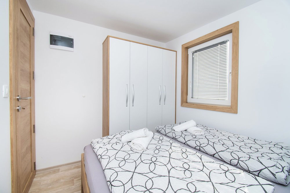 Hotel Mobile Home Banovi Dvori