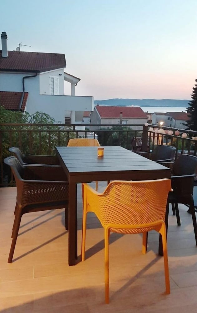 Hotel Apartment Korni