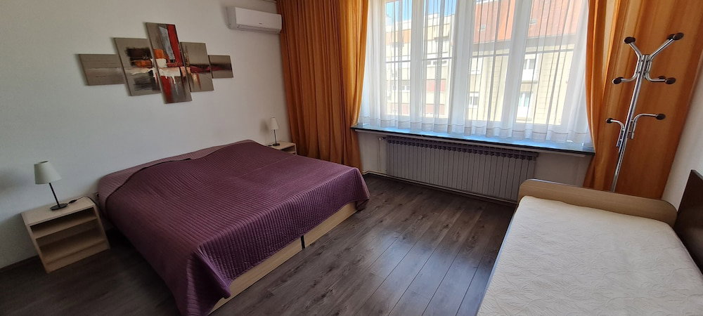 Hotel Rooms Lara