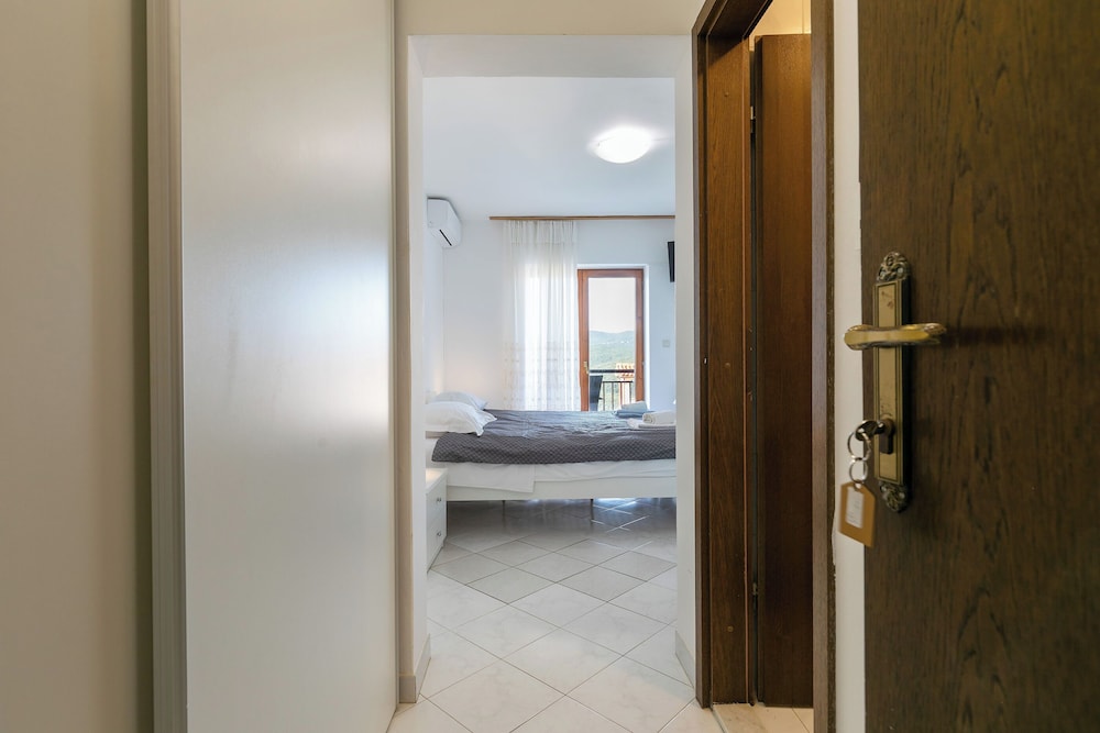 Hotel Apartments Josip